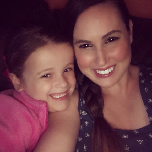 Meet your Posher, Shelly - Picture 14 of 15